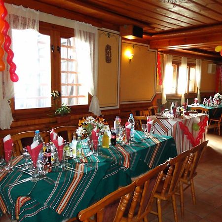 Chuchura Family Hotel 코프리브시티차 외부 사진
