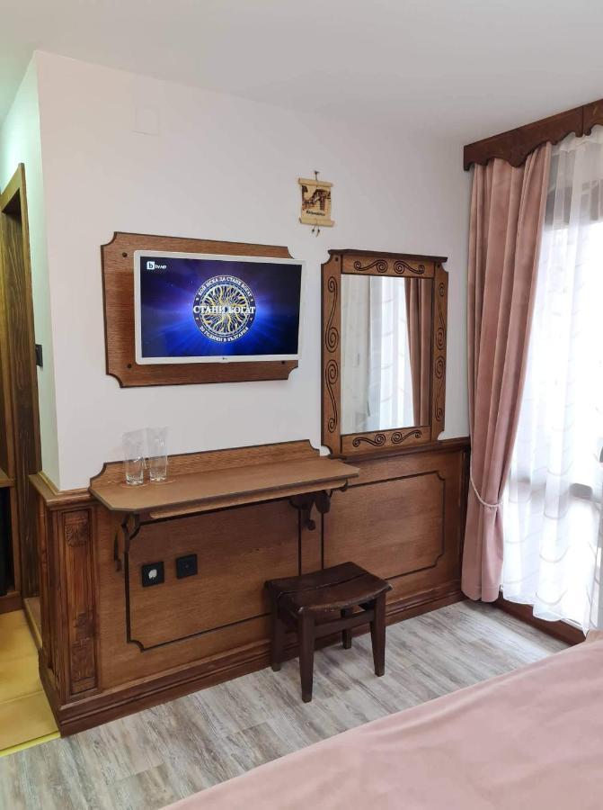 Chuchura Family Hotel 코프리브시티차 외부 사진